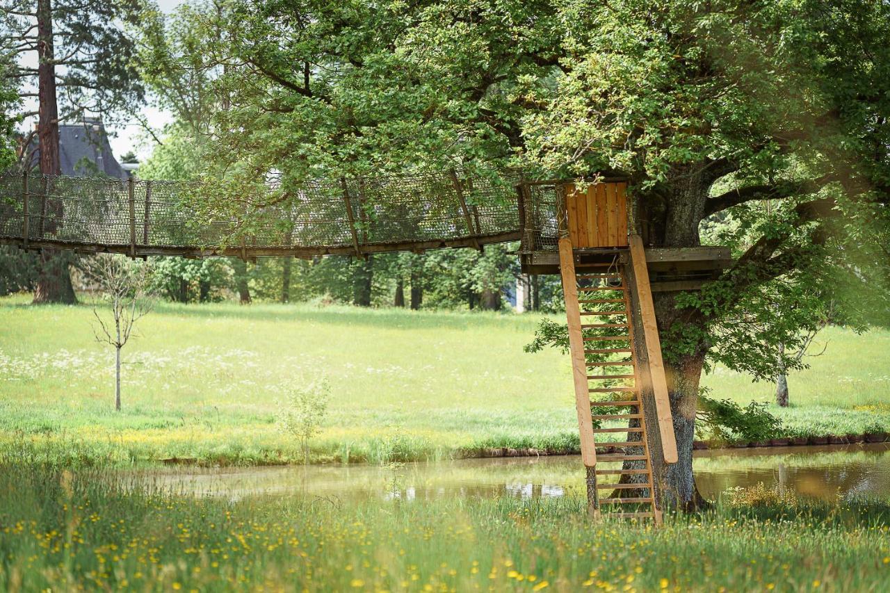 Cabane Perchee Dans Les Arbres Saint-Hilaire-en-Morvan Kültér fotó